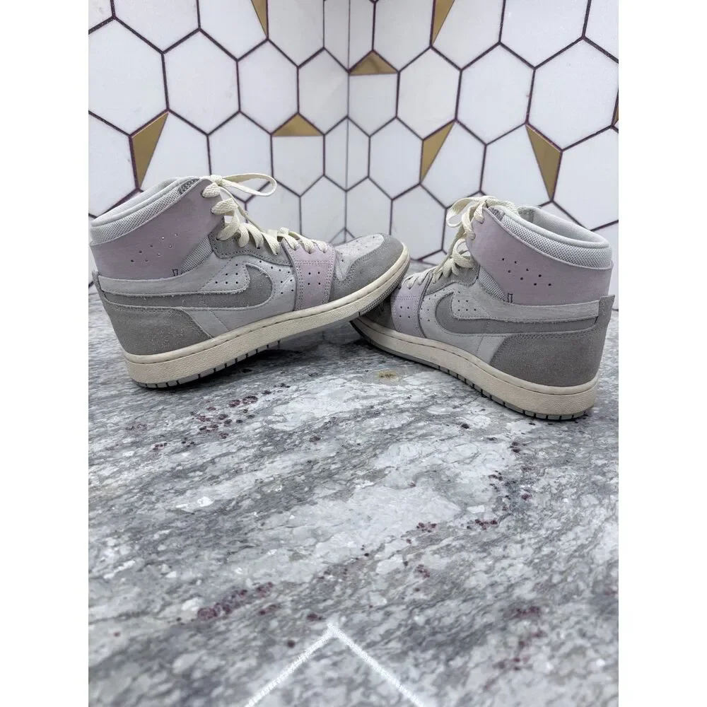 Nike Women's Air Jordan 1 Zoom CMFT Light Smoke Grey and Barely Grape Size 6.5